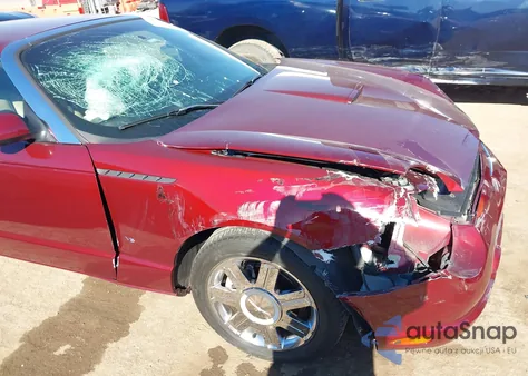 2004 Ford Thunderbird from USA, damaged, VIN 1FAHP60A94Y104445